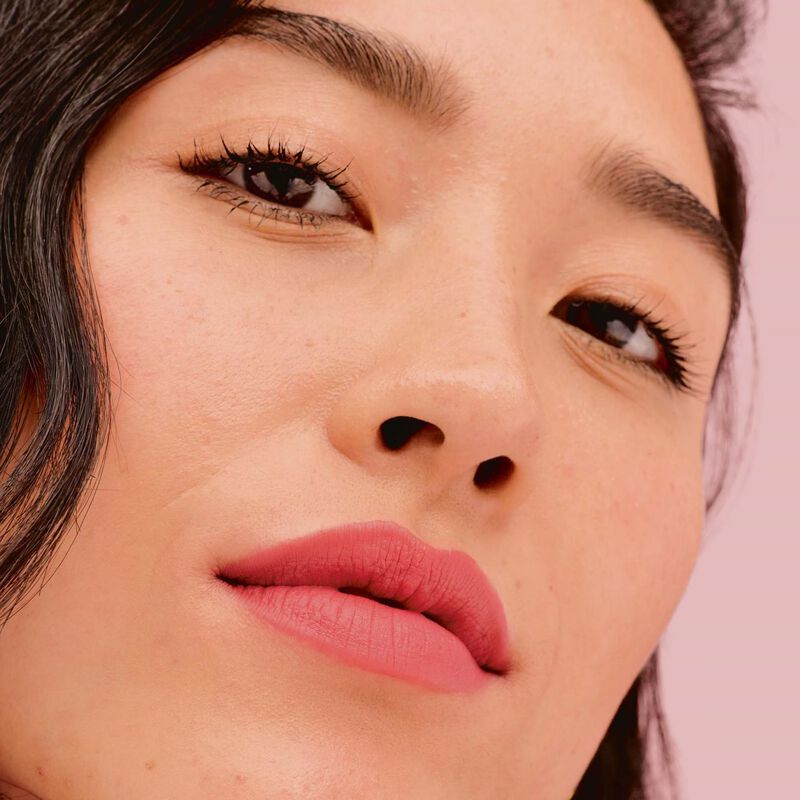 benefit Plushtint image number 2